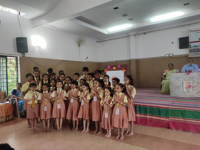 10.Gita Shloka Chanting by Class I - VII