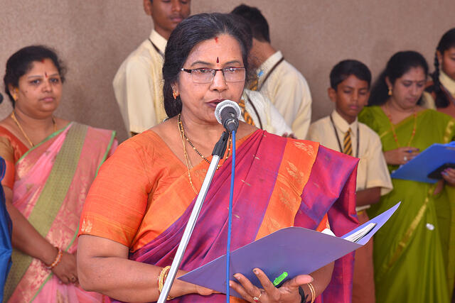 3.Host of the day Mrs. Nagaveena D L