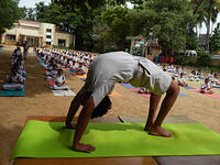 18.Chakrasana Yoga